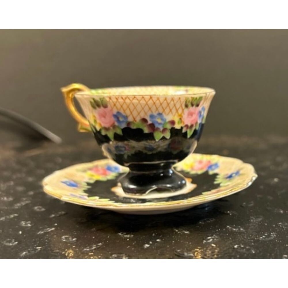 Miniature Occupied Japan Tea cup and Saucer